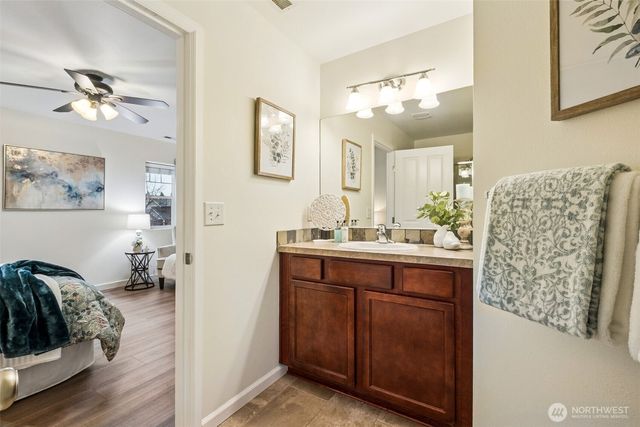 19521 SE 271st Place, Covington, WA 98042