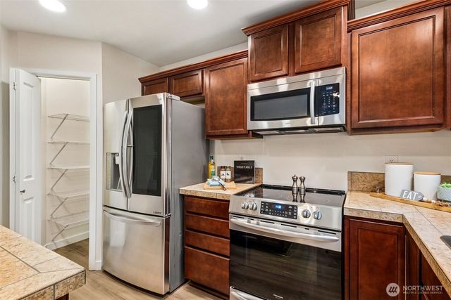 19521 SE 271st Place, Covington, WA 98042