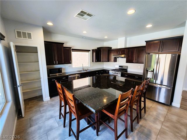 2604 Courgette Way, Henderson, NV 89044