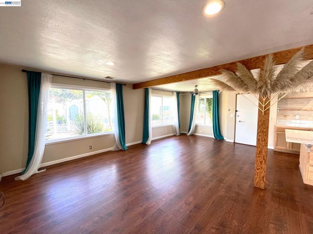 179 Kona Circle, Union City, CA 94587