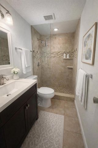 5020 PINE STREET, Seffner, FL 33584