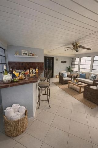 5020 PINE STREET, Seffner, FL 33584