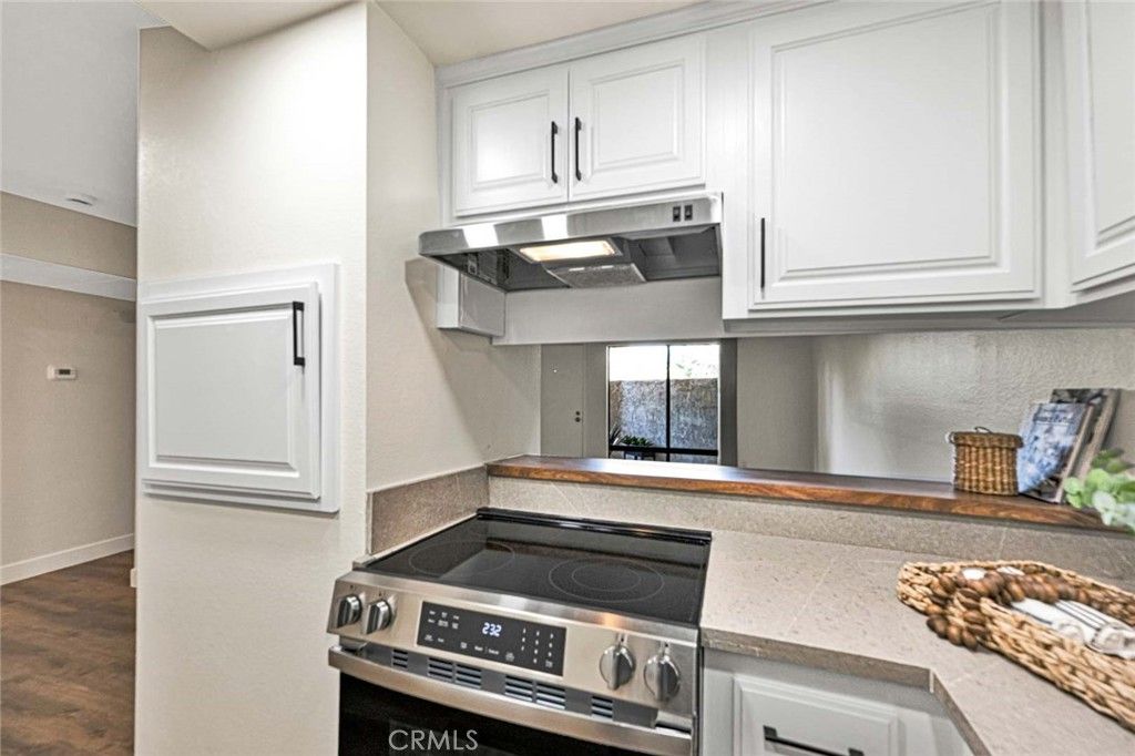 Image 17 of property listing at 3062 Associated 1, Fullerton, CA 92835