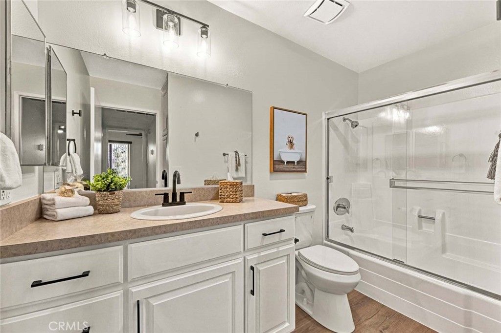 Image 19 of property listing at 3062 Associated 1, Fullerton, CA 92835