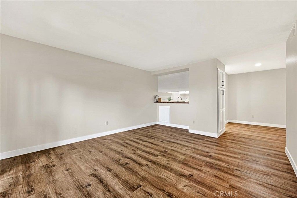 Image 9 of property listing at 3062 Associated 1, Fullerton, CA 92835