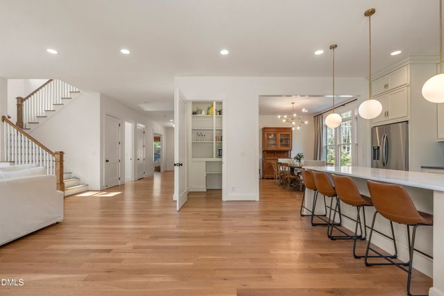 1200 Roosevelt Drive, Chapel Hill, NC 27514