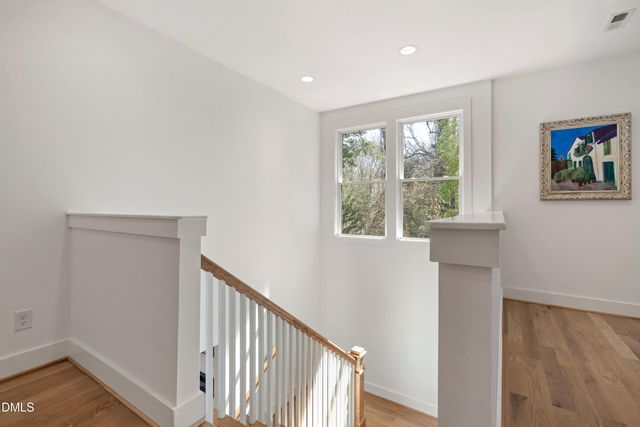 1200 Roosevelt Drive, Chapel Hill, NC 27514