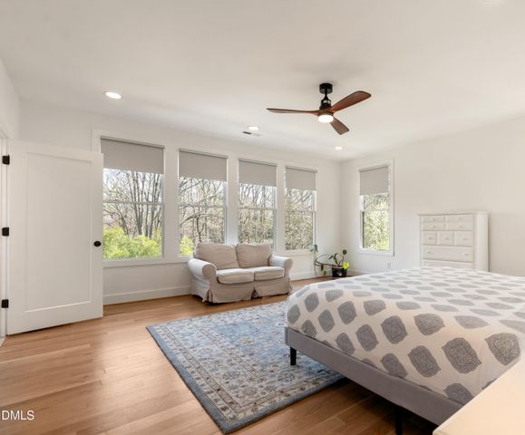 1200 Roosevelt Drive, Chapel Hill, NC 27514