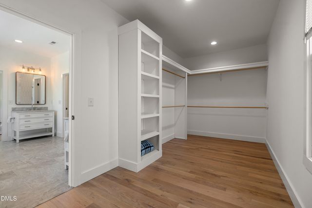 1200 Roosevelt Drive, Chapel Hill, NC 27514