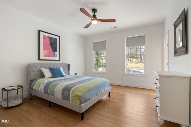 1200 Roosevelt Drive, Chapel Hill, NC 27514