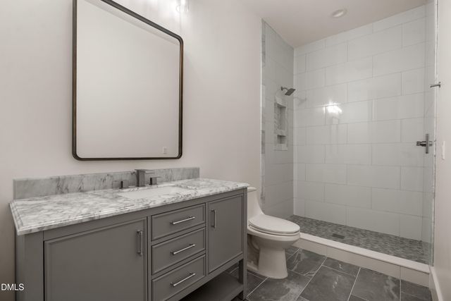 1200 Roosevelt Drive, Chapel Hill, NC 27514