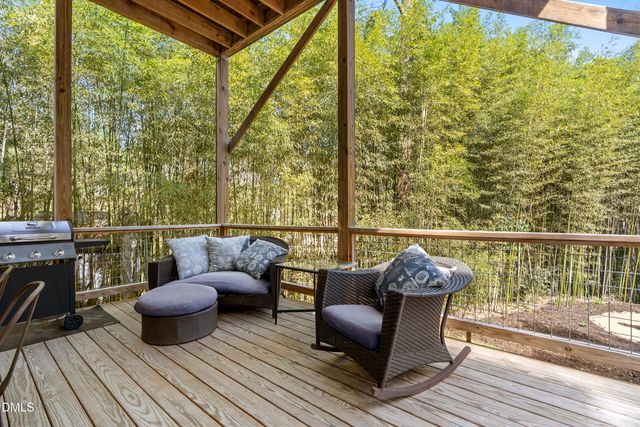 1200 Roosevelt Drive, Chapel Hill, NC 27514