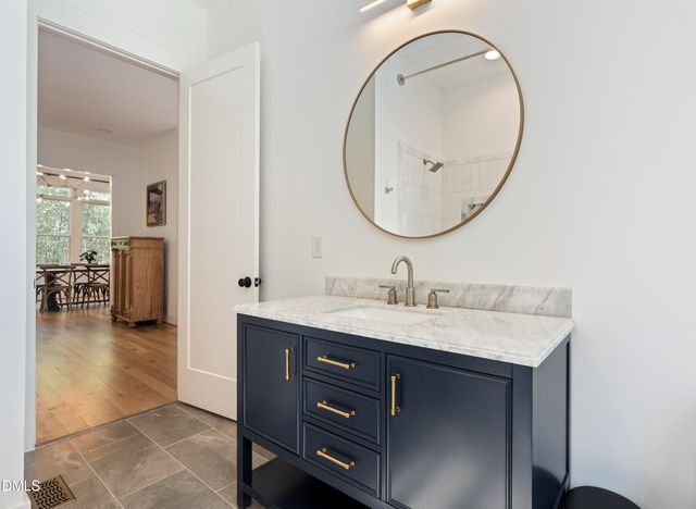 1200 Roosevelt Drive, Chapel Hill, NC 27514