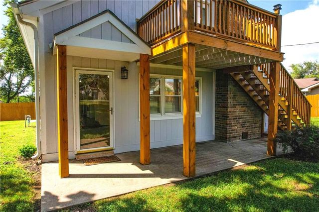 20 Schwartz Avenue, Excelsior Springs, MO 64024