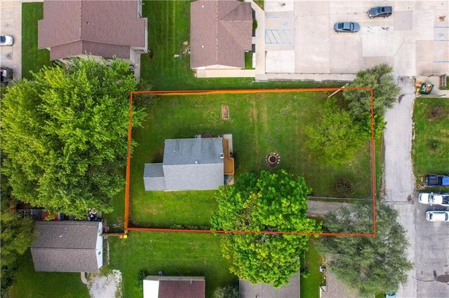 20 Schwartz Avenue, Excelsior Springs, MO 64024