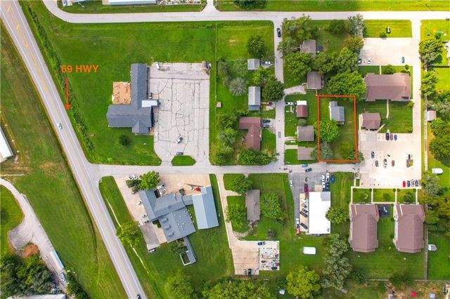20 Schwartz Avenue, Excelsior Springs, MO 64024