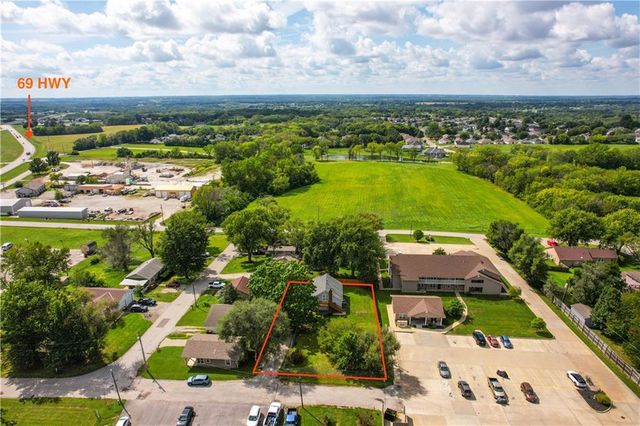 20 Schwartz Avenue, Excelsior Springs, MO 64024