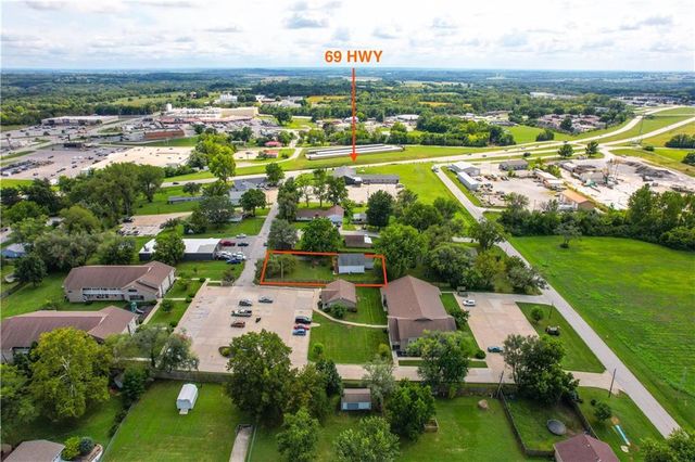 20 Schwartz Avenue, Excelsior Springs, MO 64024