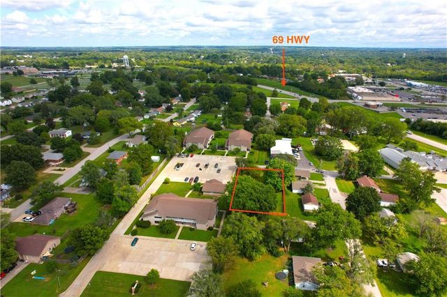 20 Schwartz Avenue, Excelsior Springs, MO 64024