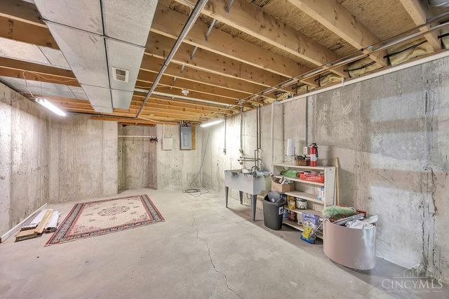 5861 Mill Crest Court, Fairfield Twp, OH 45011