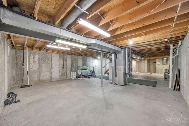 5861 Mill Crest Court, Fairfield Twp, OH 45011