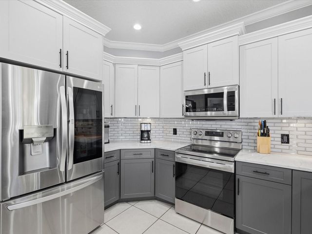 4731 SPRING SIDE DRIVE, New Port Richey, FL 34653