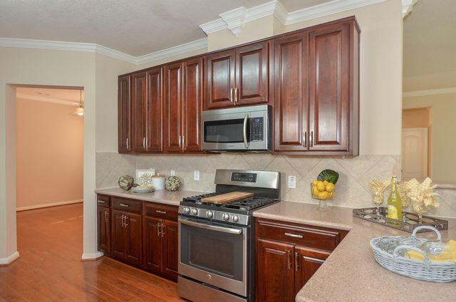 2410 Crossmill Lane, Katy, TX 77450