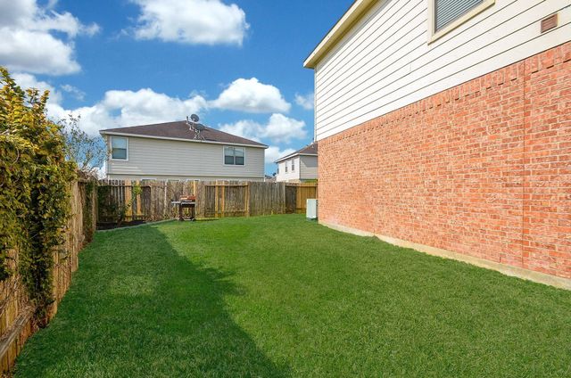2410 Crossmill Lane, Katy, TX 77450