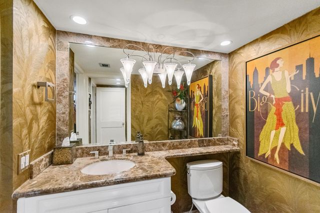 115 Lakeshore Drive 749, North Palm Beach, FL 33408