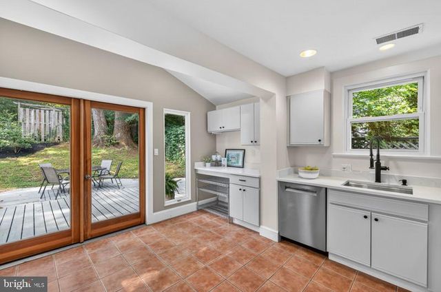 5312 TUSCARAWAS RD, Bethesda, MD 20816