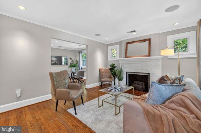 5312 TUSCARAWAS RD, Bethesda, MD 20816