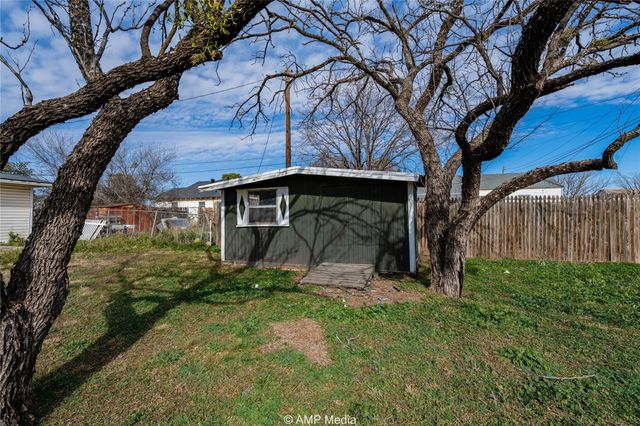 2025 Avenue Avenue N, Anson, TX 79501