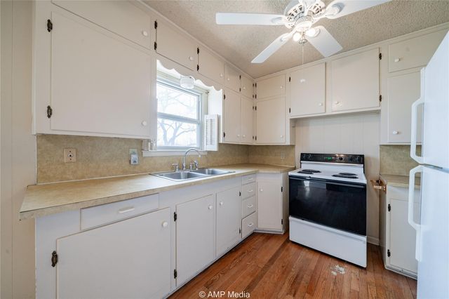 2025 Avenue Avenue N, Anson, TX 79501