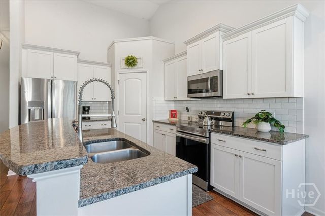 249 Mccrady Drive, Richmond Hill, GA 31324