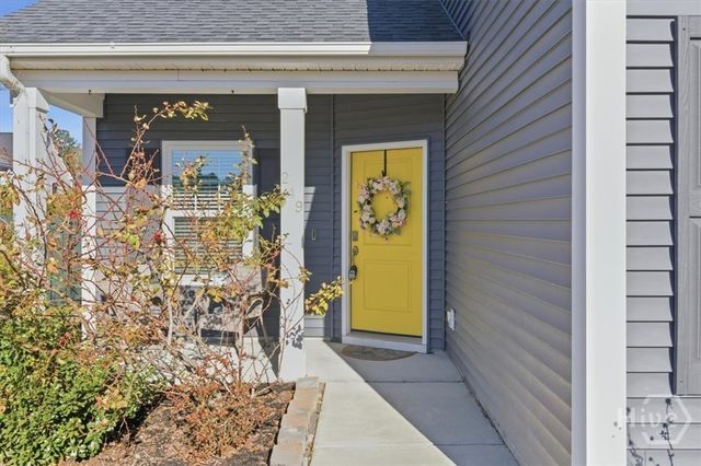 249 Mccrady Drive, Richmond Hill, GA 31324