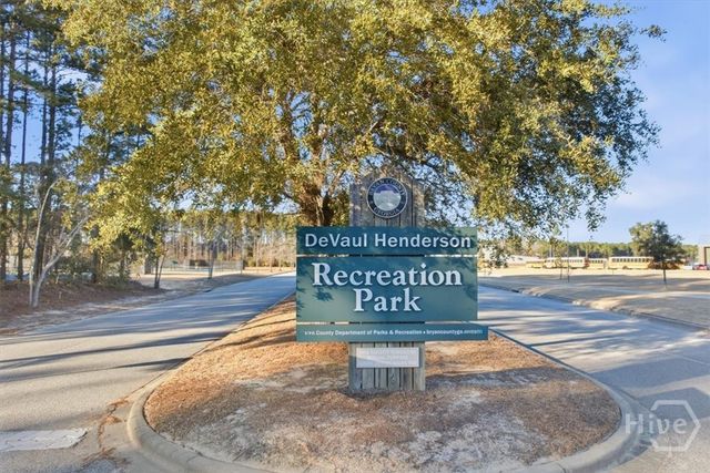 249 Mccrady Drive, Richmond Hill, GA 31324