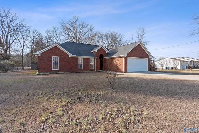 22459 Howard Street, Athens, AL 35613