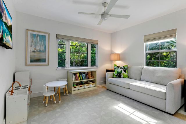 406 35th Street, West Palm Beach, FL 33407