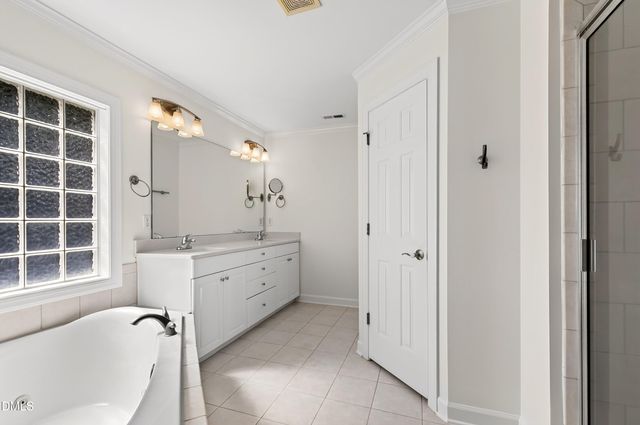 1116 Neuse Ridge Drive, Clayton, NC 27527