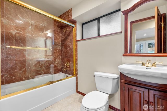 17730 Corliss Avenue N, Shoreline, WA 98133