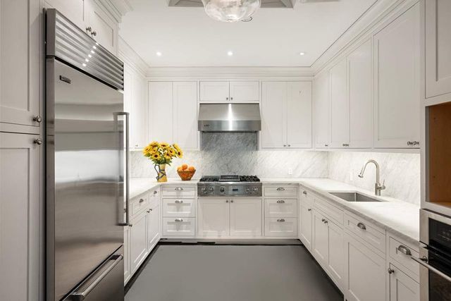 238 W 11th Street, New York City, NY 10014