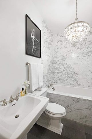 238 W 11th Street, New York City, NY 10014