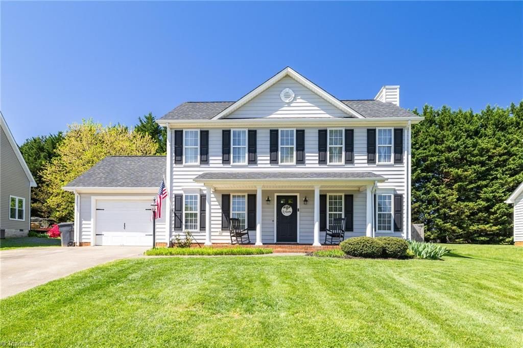 1516 Squires Lane, Kernersville, NC 27284