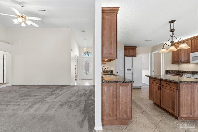 1683 Condor Dr, Pensacola, FL 32533