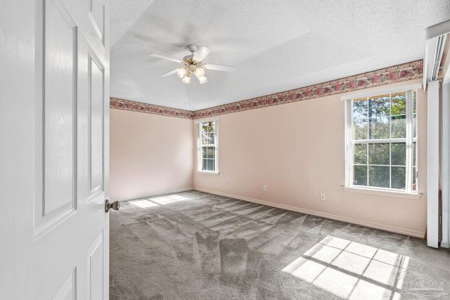 1683 Condor Dr, Pensacola, FL 32533