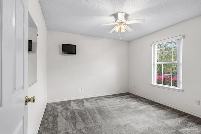 1683 Condor Dr, Pensacola, FL 32533