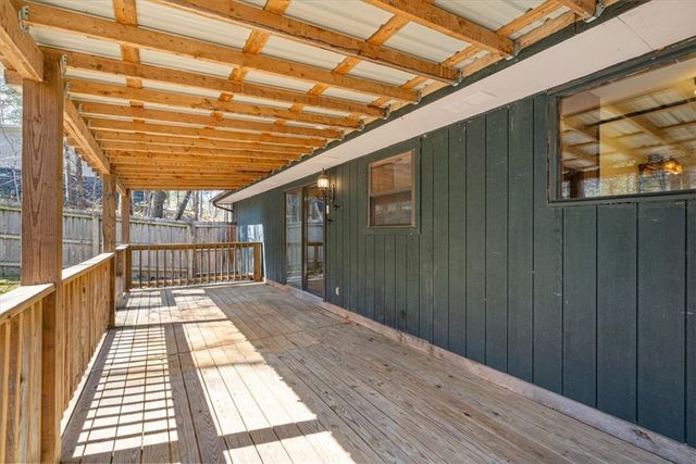 15 Venus Avenue, Holiday Island, AR 72631