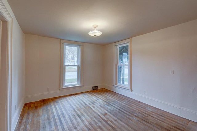 401 S Montgomery Street, Watertown, WI 53094