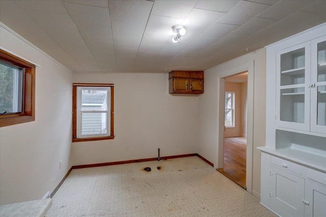 401 S Montgomery Street, Watertown, WI 53094