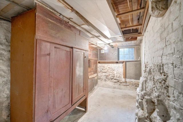 401 S Montgomery Street, Watertown, WI 53094